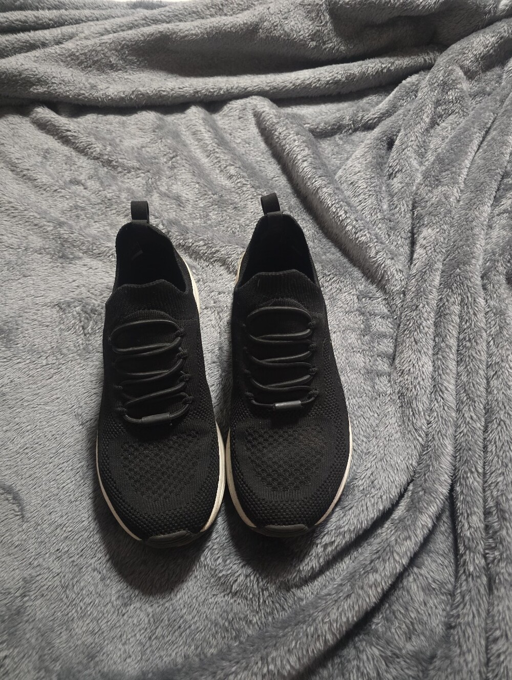 Womens Black Slip-On Knit Sneakers - Comfortable Everyday Shoes